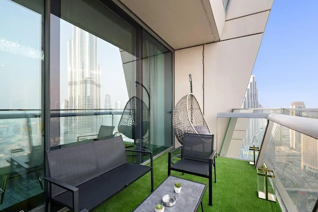 Luxury 4Br Flat, Downtown Dubai, Pool, Gym, Ps5, Sleeps 11 Guests Apartment