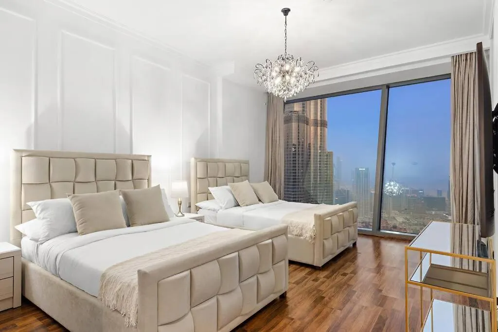 4Br Downtown Apartment With Burj View Pool Gym And Free Parking Dubai United Arab Emirates